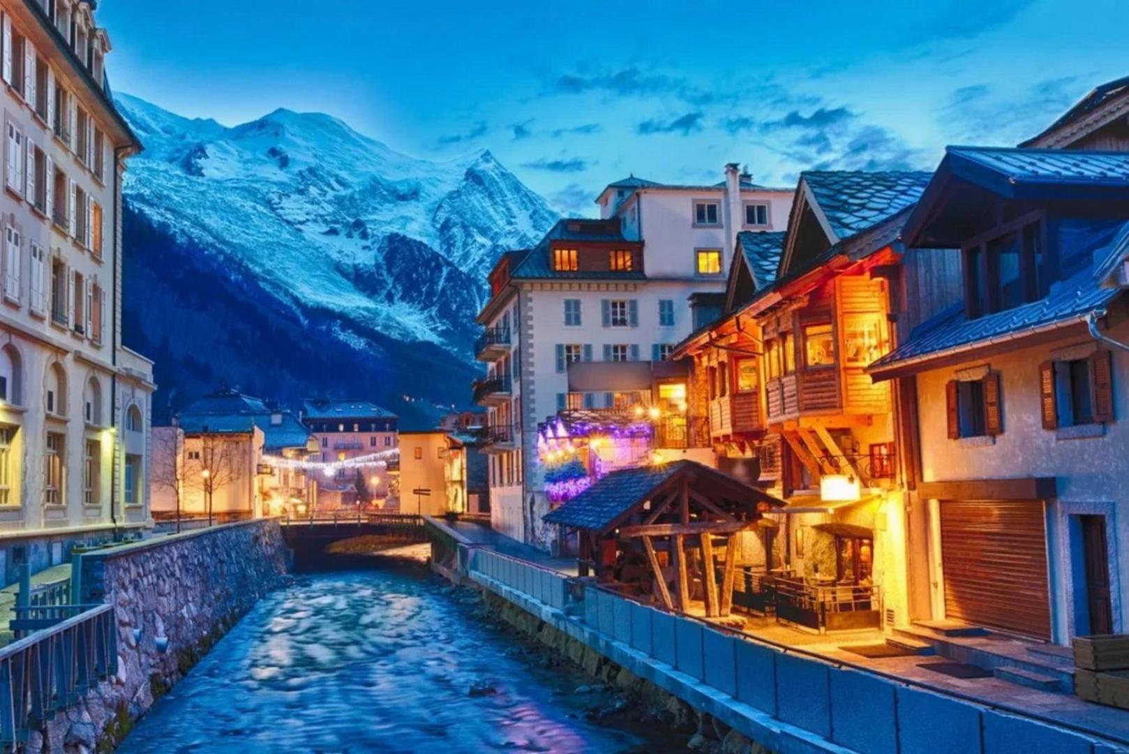 Apartment Maisonnee - A Charming Chamonix Haven ภายนอก รูปภาพ