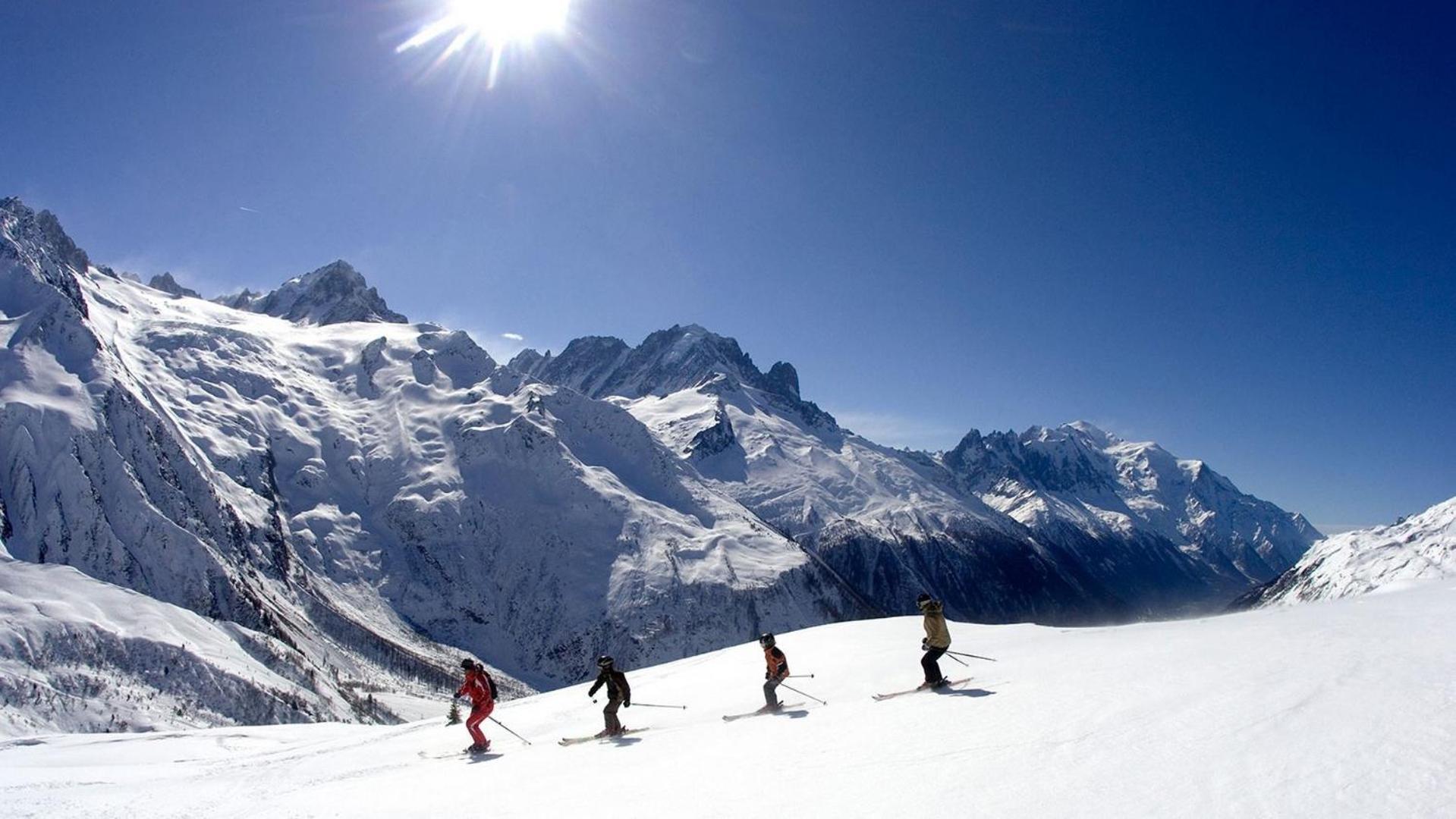 Apartment Maisonnee - A Charming Chamonix Haven ภายนอก รูปภาพ