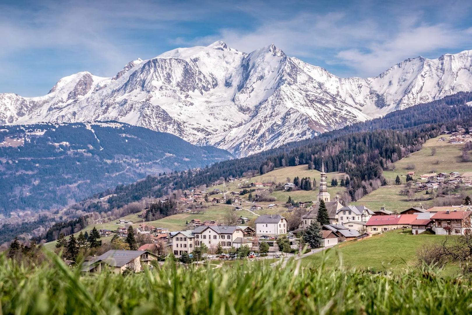 Apartment Maisonnee - A Charming Chamonix Haven ภายนอก รูปภาพ