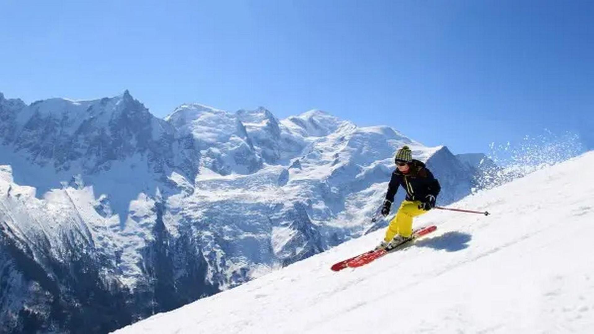 Apartment Maisonnee - A Charming Chamonix Haven ภายนอก รูปภาพ