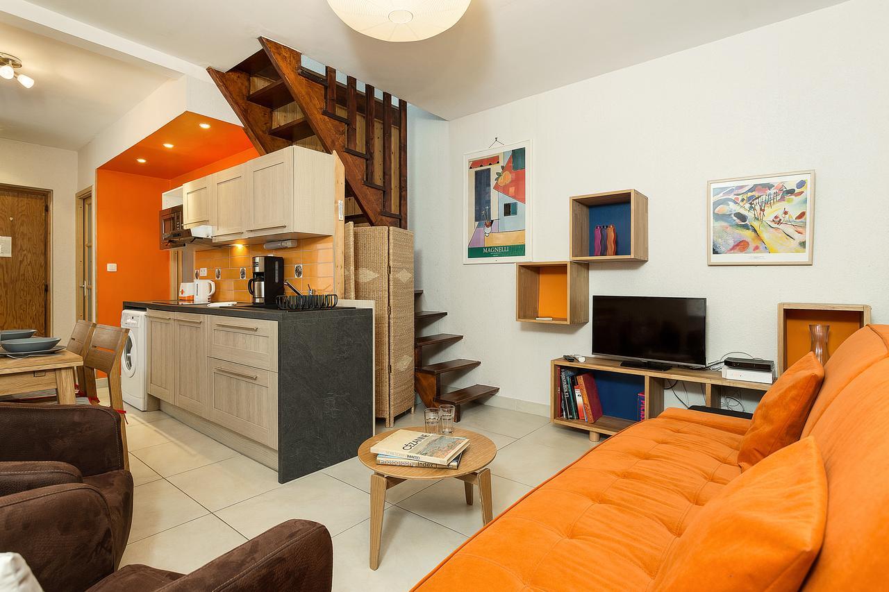Apartment Maisonnee - A Charming Chamonix Haven ภายนอก รูปภาพ